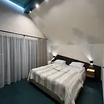 лісові форелі Отель